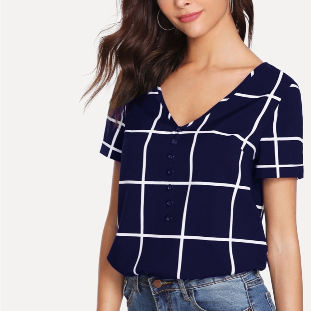 Buttoned V Neck Grid Top - NBW
